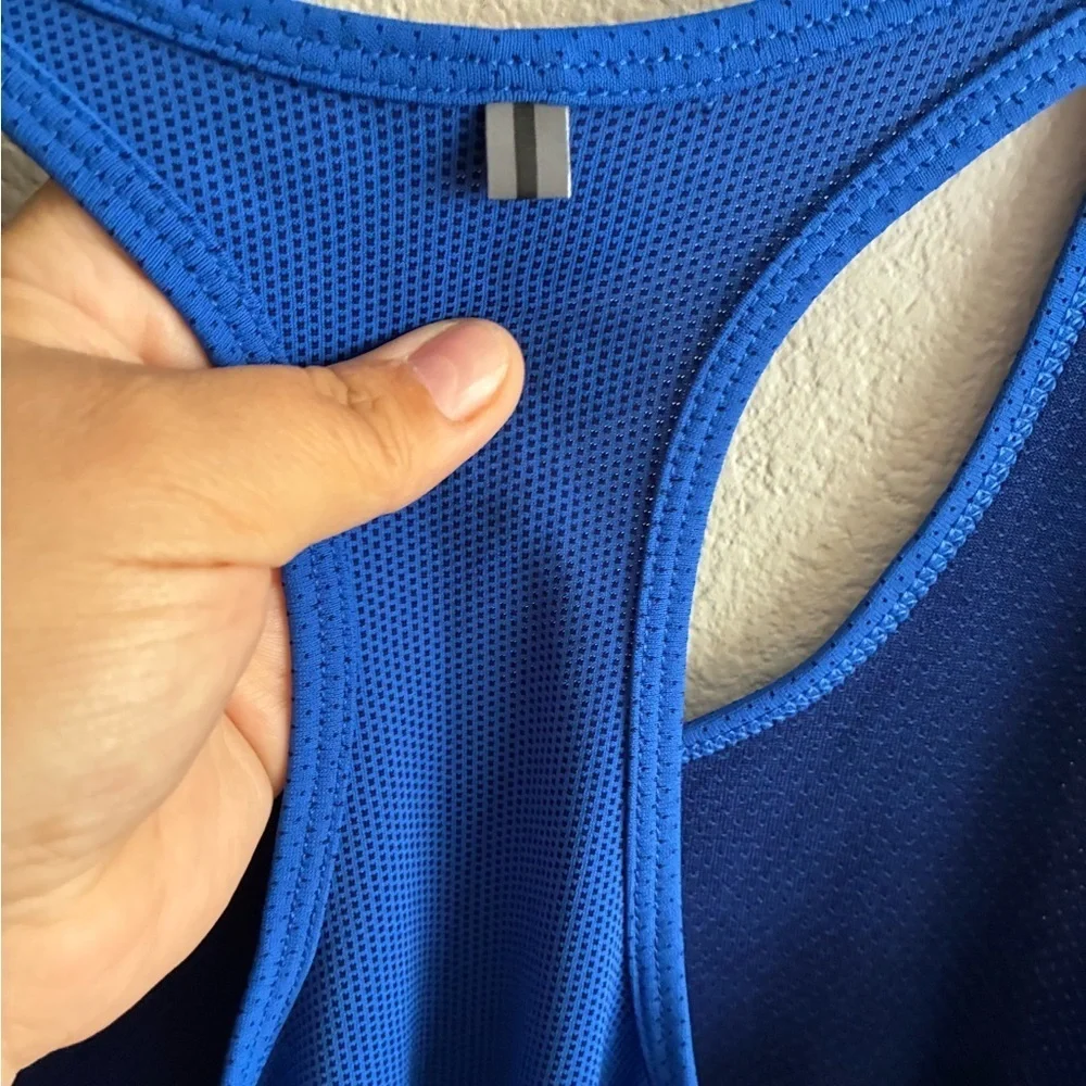 Nike Women's Royal Blue Tank Top M